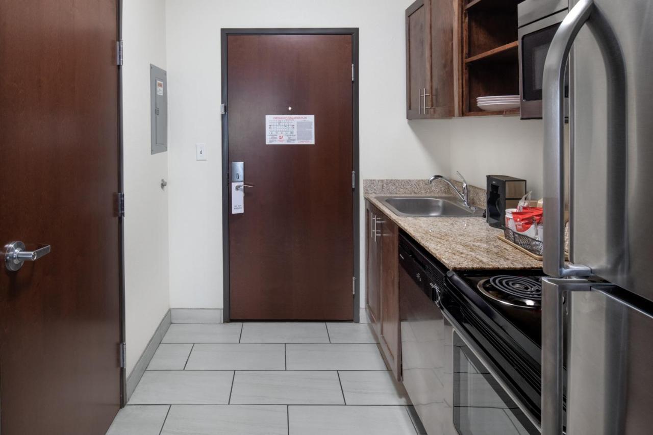 Home Away Kitchen Suites Enid Exterior photo