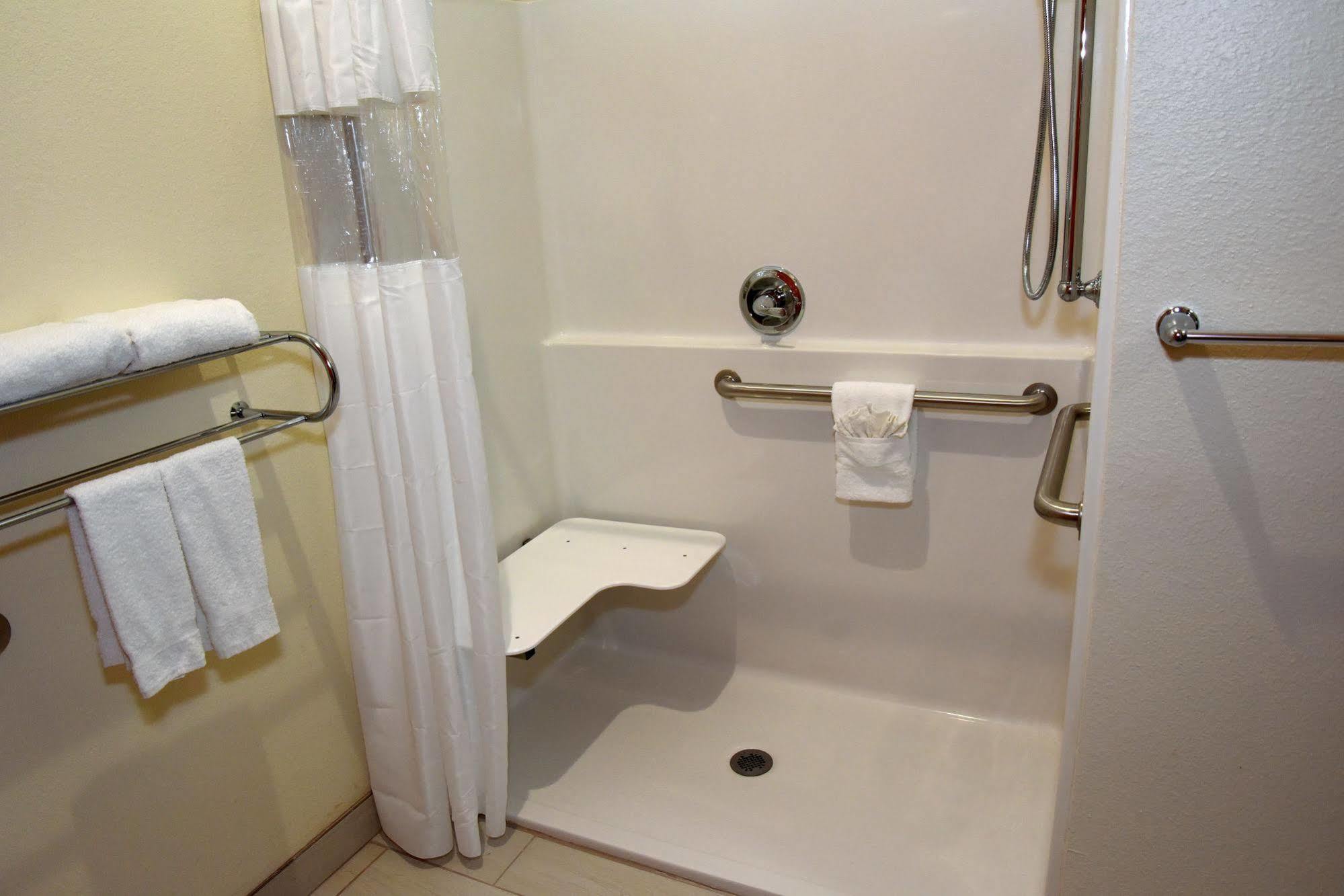 Home Away Kitchen Suites Enid Exterior photo
